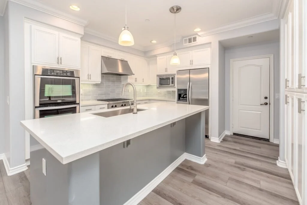 Kitchen Remodels Houston: A Complete Remodeling Guide