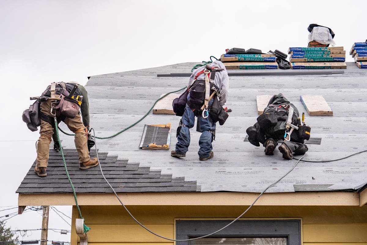 how to budget and plan for your next roofing project in houston?